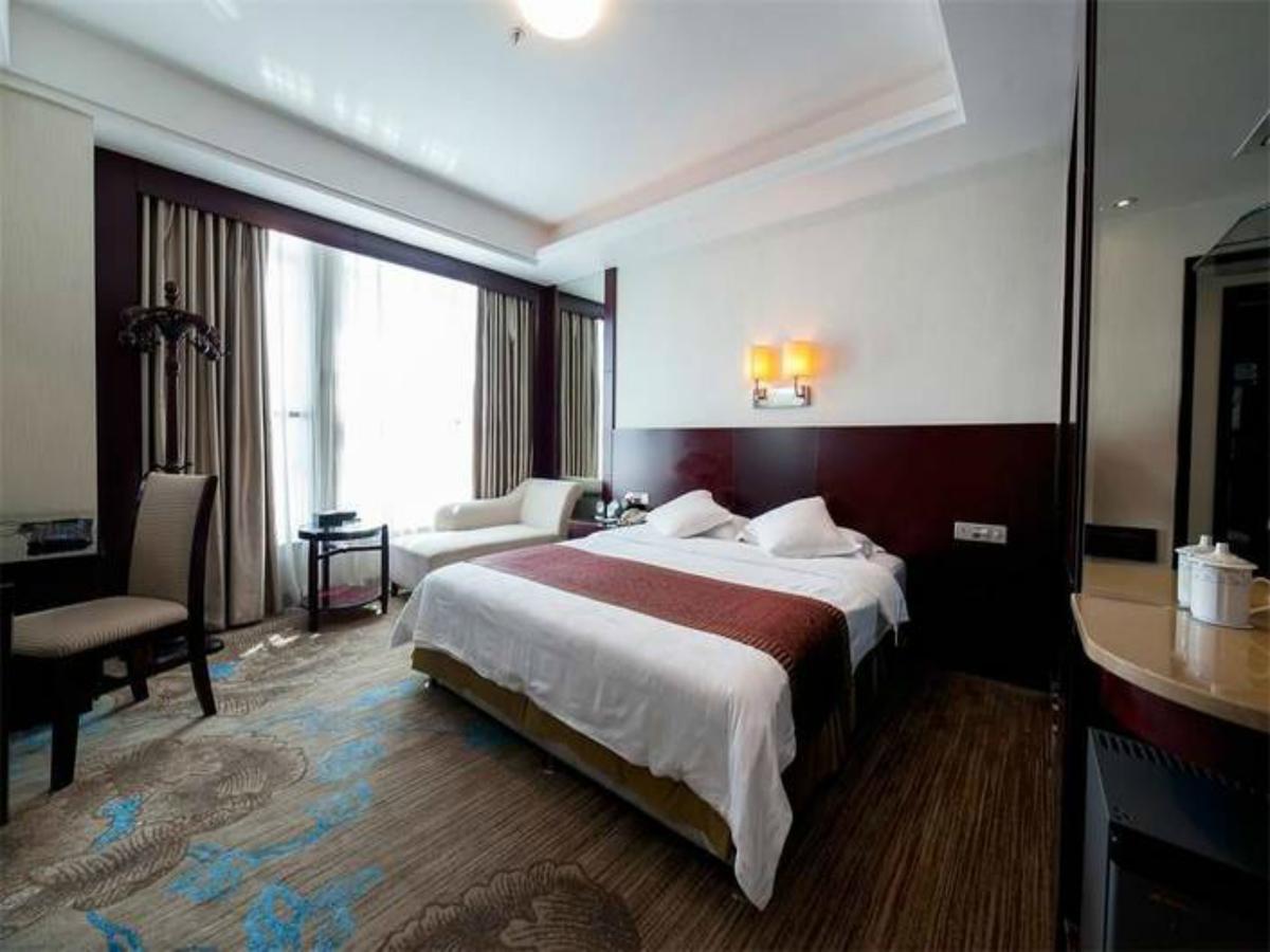 Grand Noble Hotel Цзіндечжень Екстер'єр фото